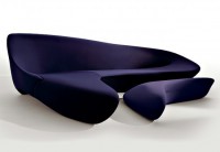 Sofá Azul com descanço para pés